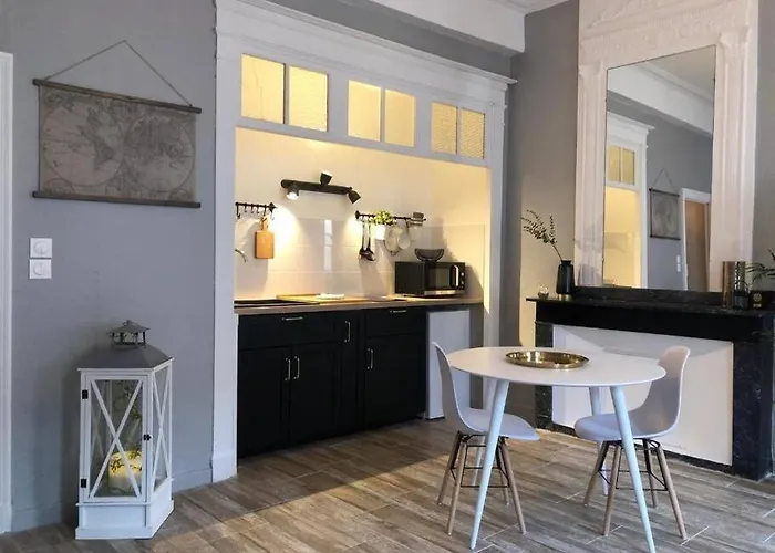 Au Pied De La Cite Apartmán